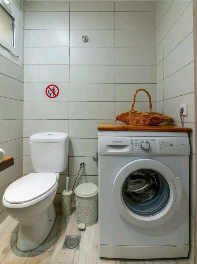 The Holiday House 3 كاندية المظهر الخارجي الصورة